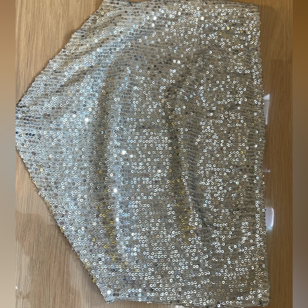 Sparkly bandana top!